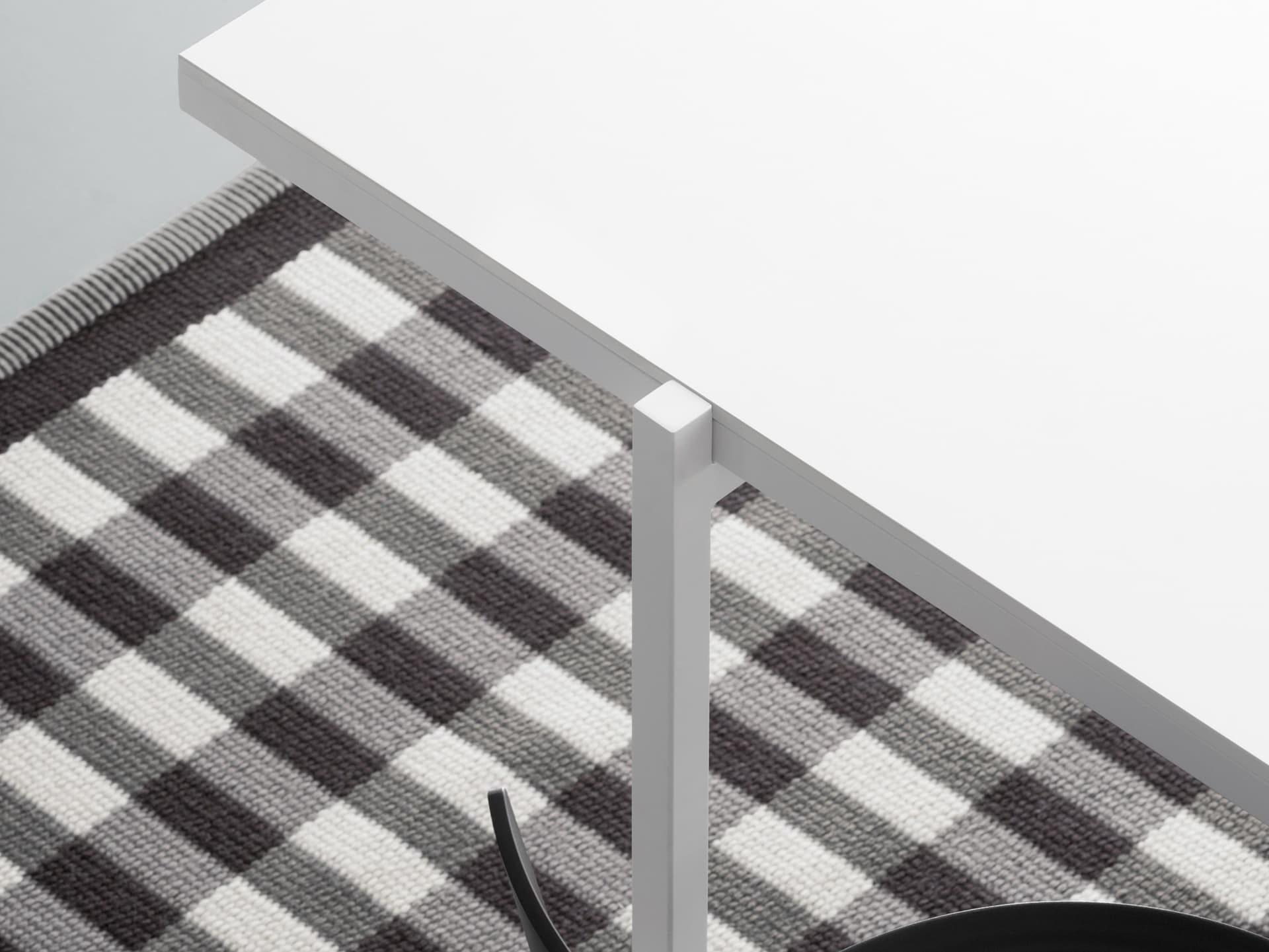 LOEHR
DL5 NEO
Table / desk — 11