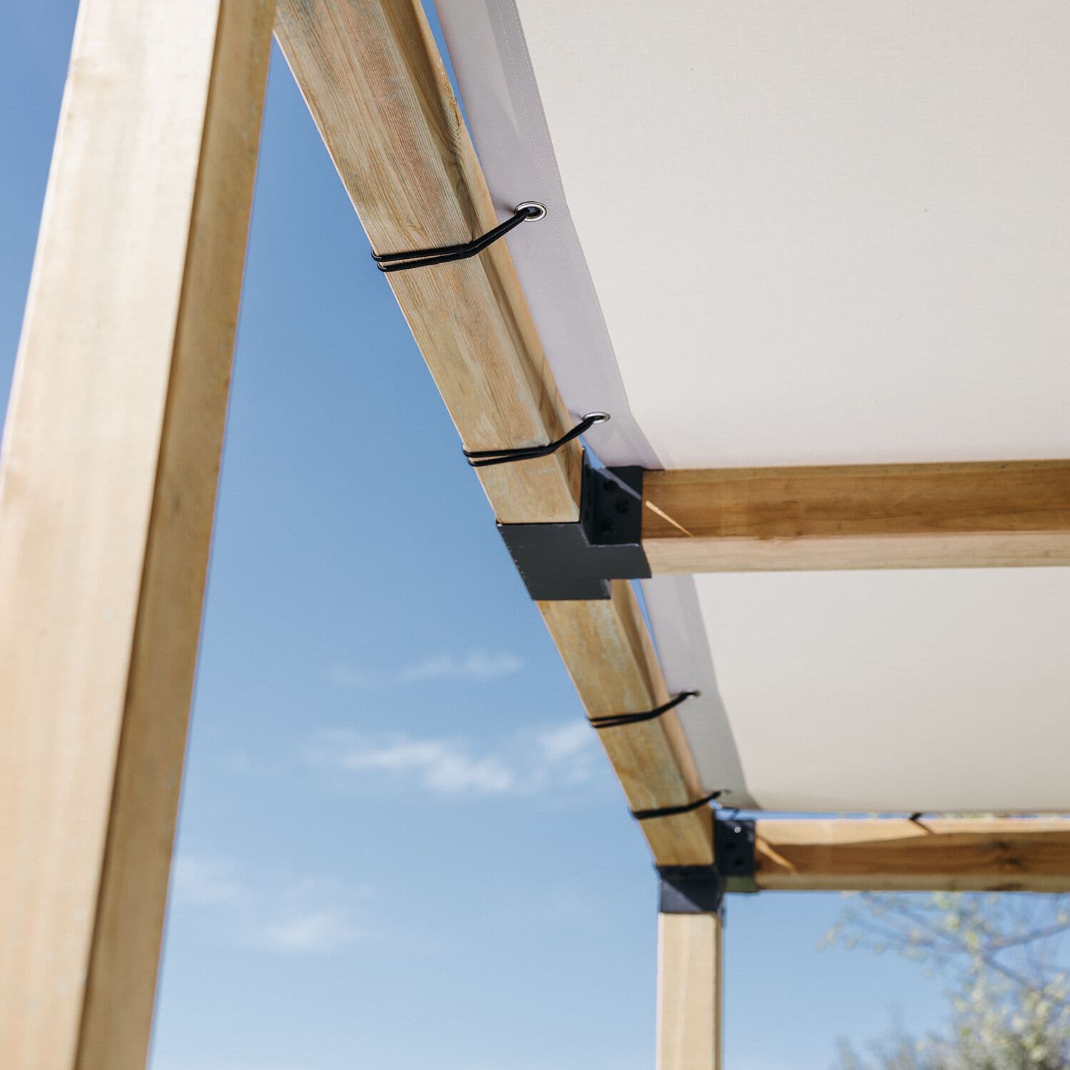 Maanta
BUGNA
Awning — 7