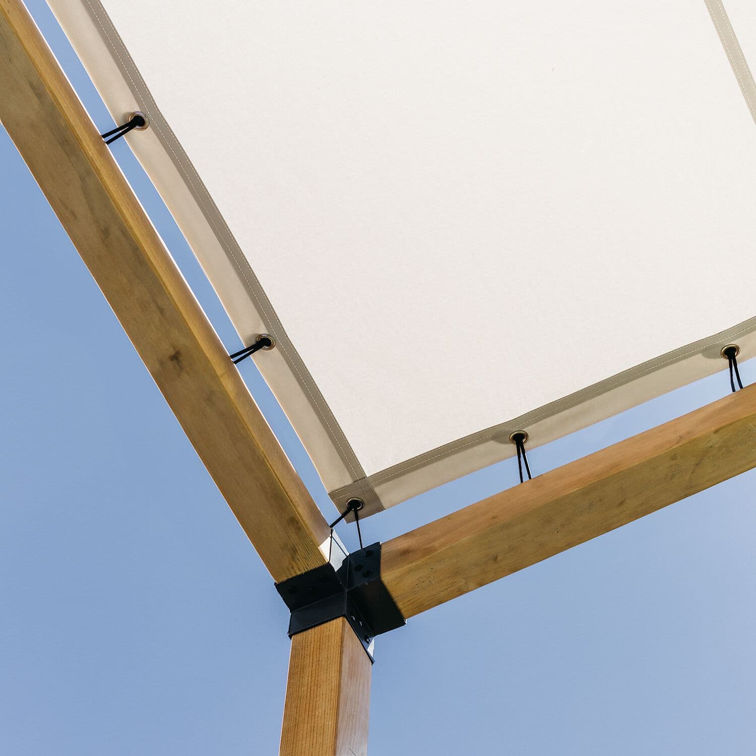 Maanta
BUGNA
Awning — 9