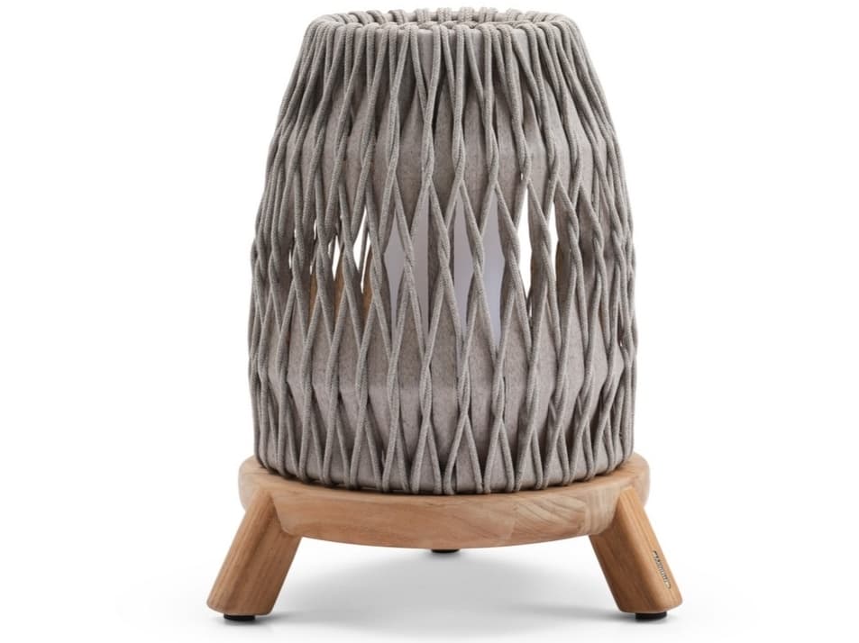 MANUTTI
SANDUA
Lantern — 2
