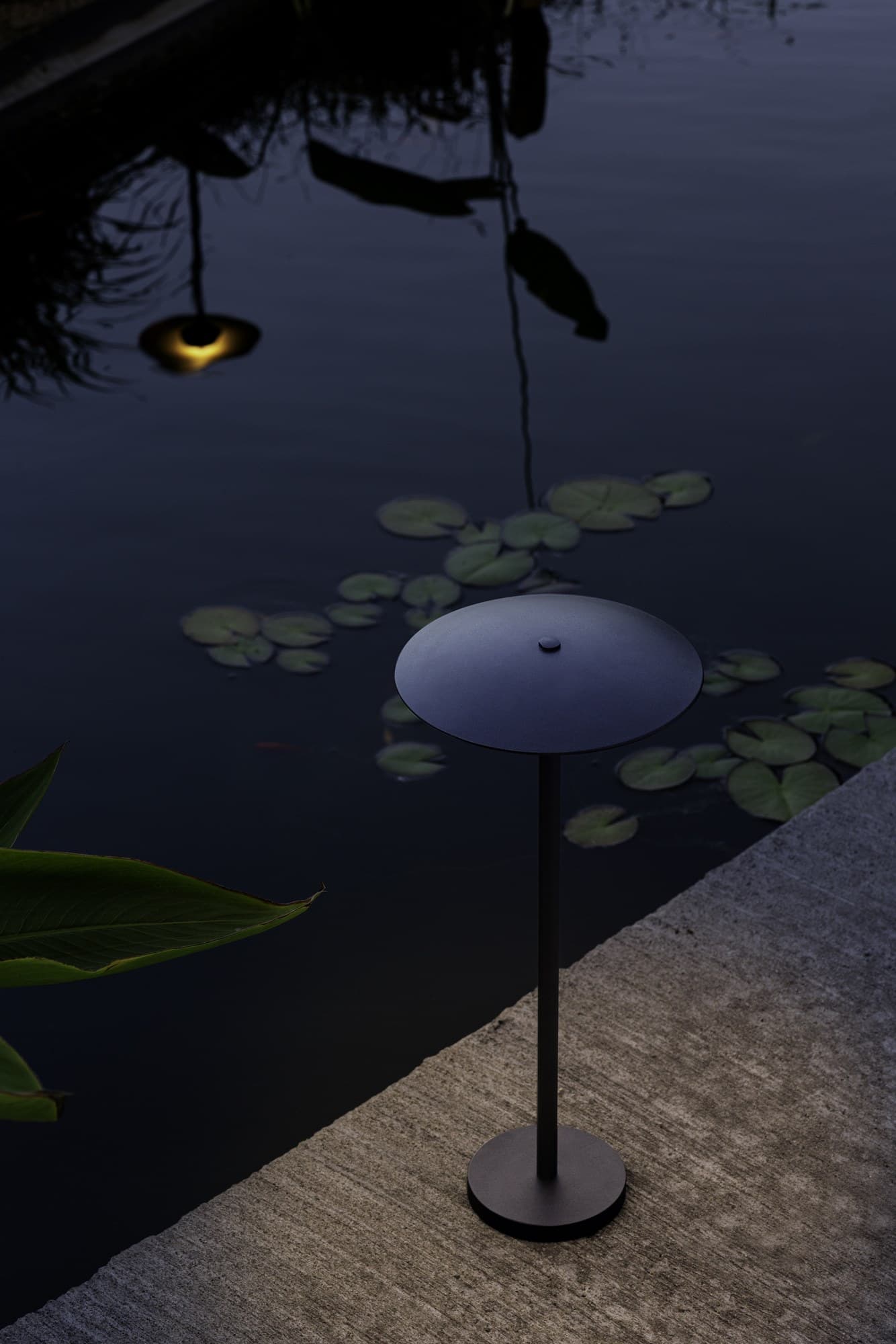 Marset
GINGER
Floor lamp — 13
