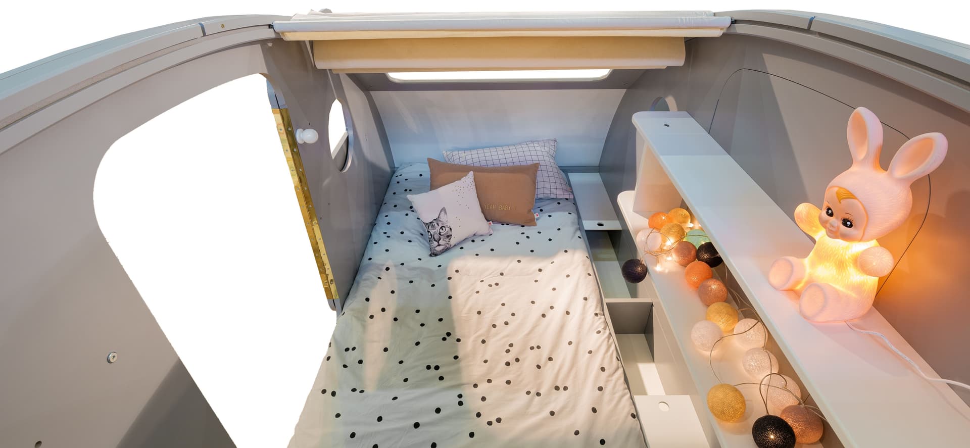 Mathy by Bols
CARAVANE
MDF bed — 26