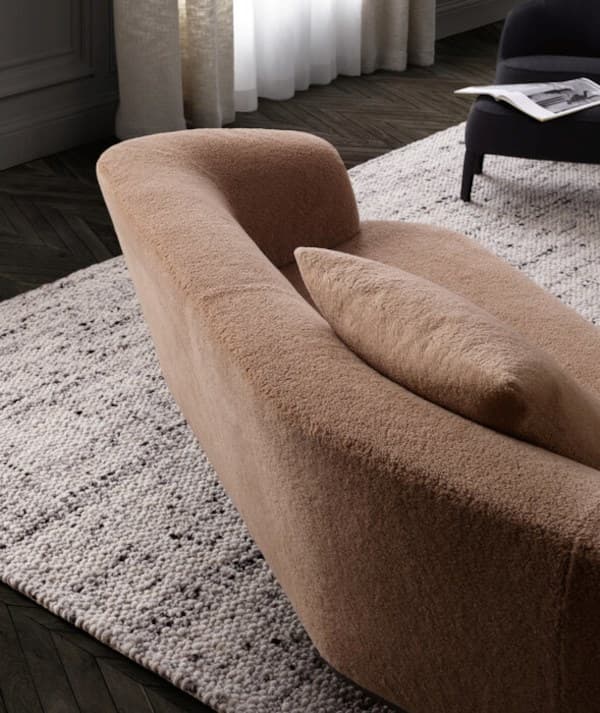 Maxalto
LILUM
Curved fabric sofa — 9