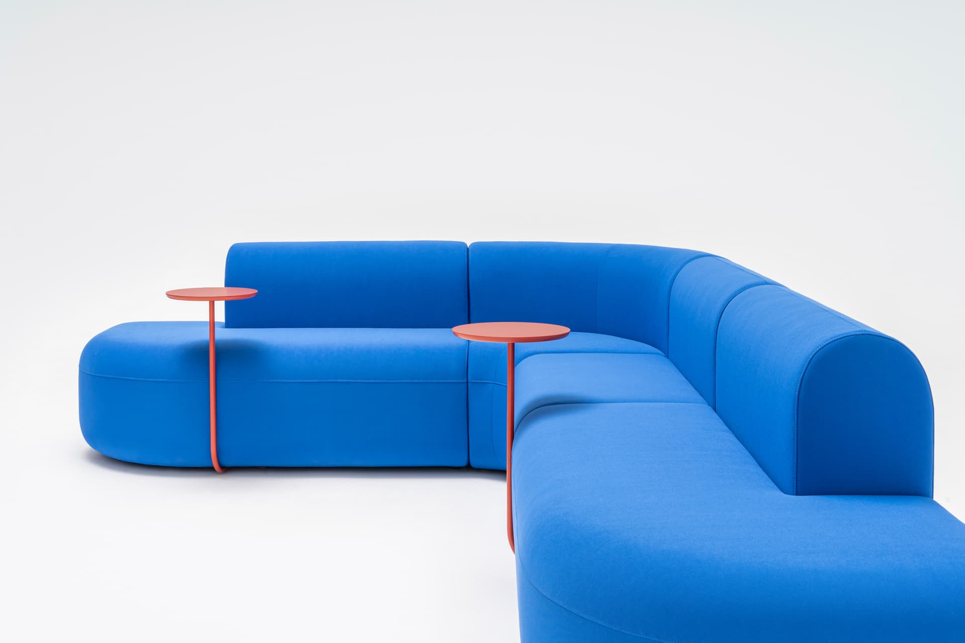MDD
ARTIKO
Modular fabric sofa — 59