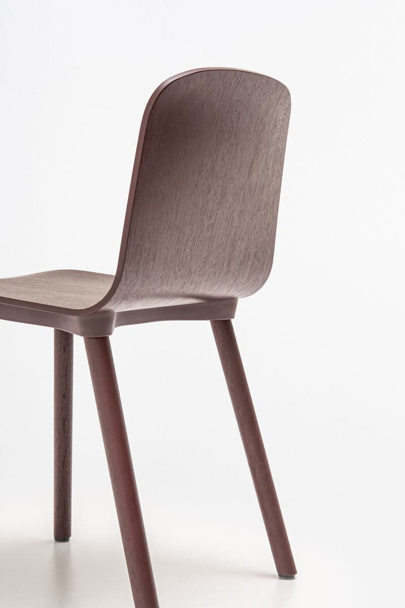 MDD
NUD
Wooden chair — 5