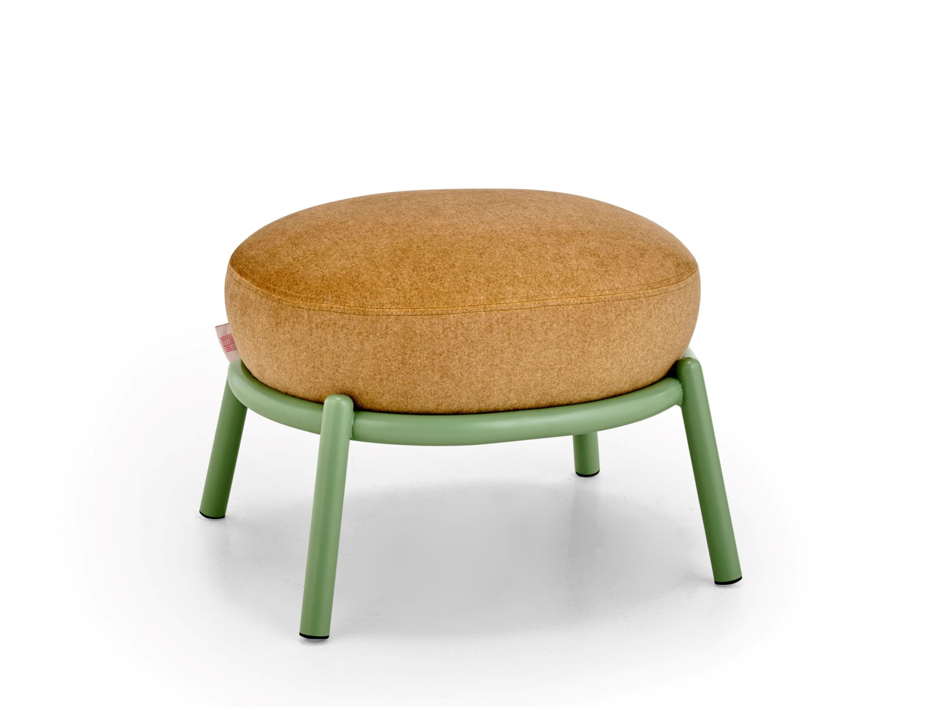 MEMEDESIGN
DROP
Fabric pouf — 3
