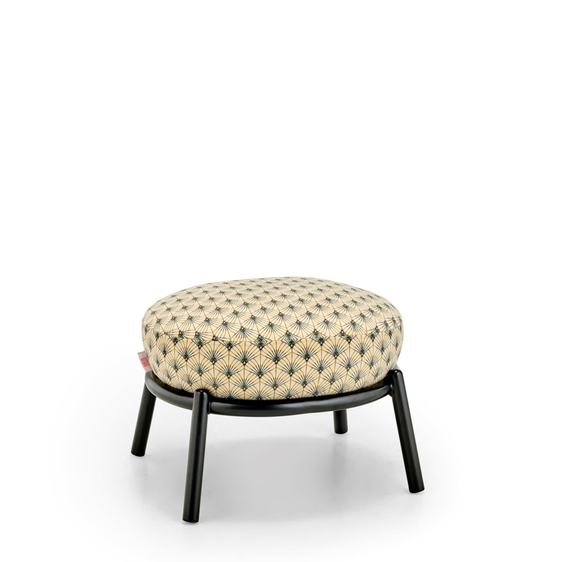 MEMEDESIGN
DROP
Fabric pouf — 23
