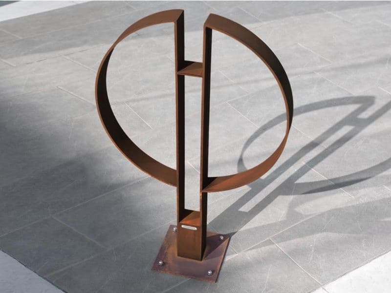 Metalco
CAFÈ
Steel bicycle rack — 1