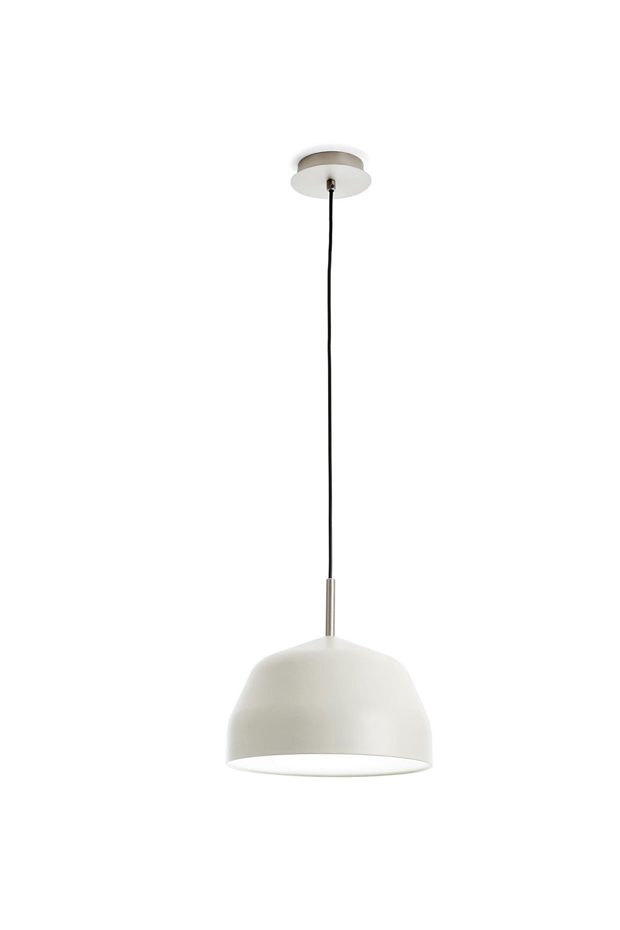 Miloox
MUG
Metal pendant lamp — 3