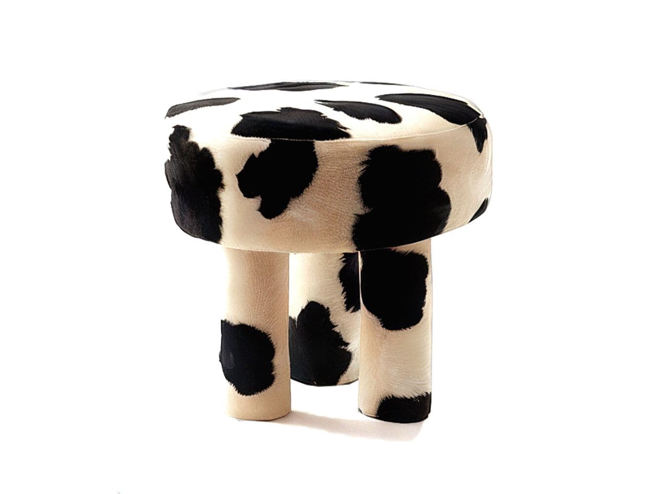 Moanne
RITMO
Low velvet stool — 1