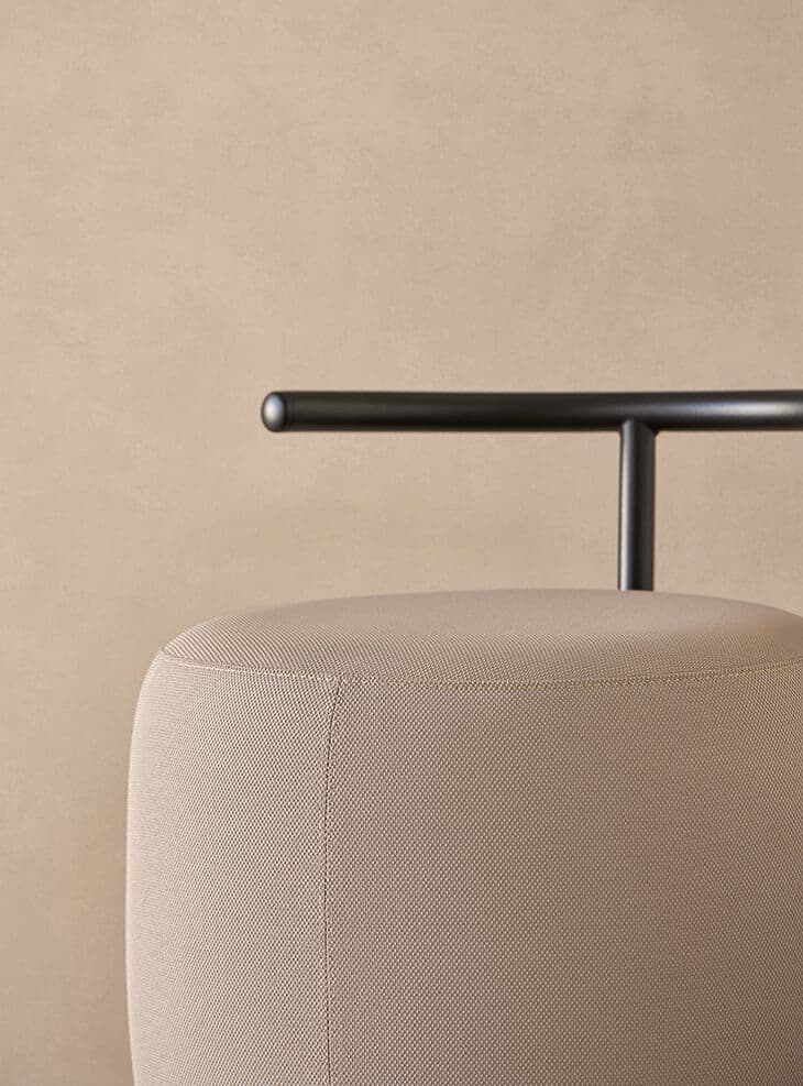 Mobboli
TIBO
Round fabric pouf — 6