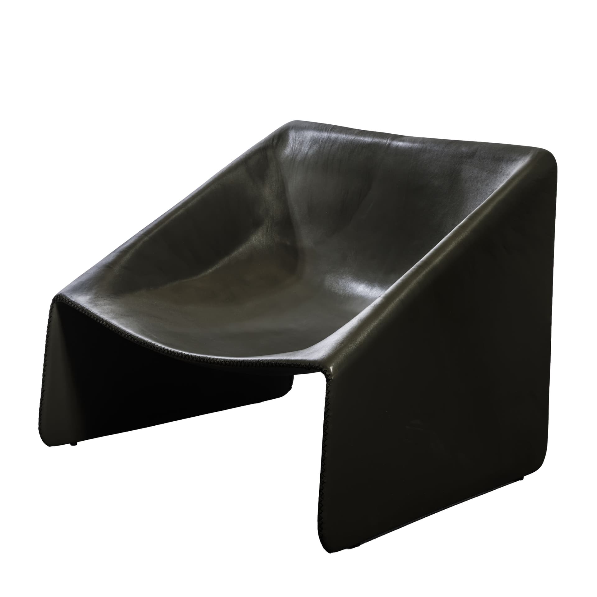 MofLiving
A116
Leather armchair — 4