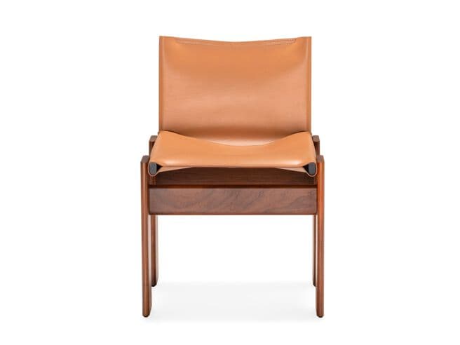 Molteni & C.
MONK
Leather chair — 4