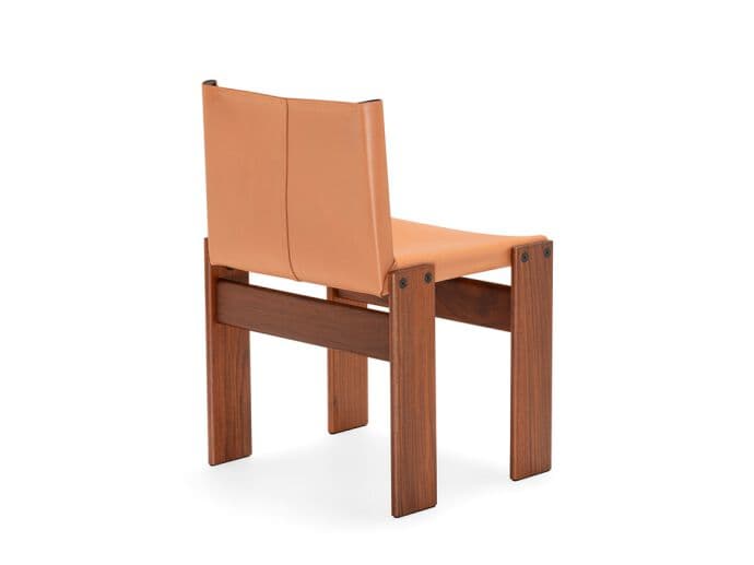 Molteni & C.
MONK
Leather chair — 6