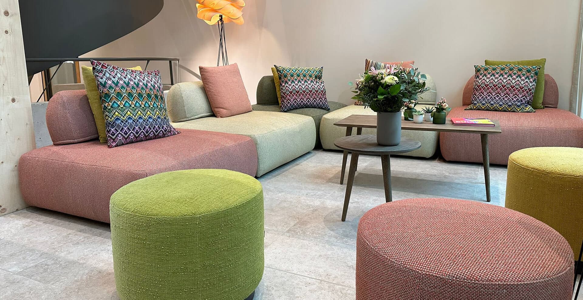 Montbel
CHANEL 5599
Fabric pouf — 3