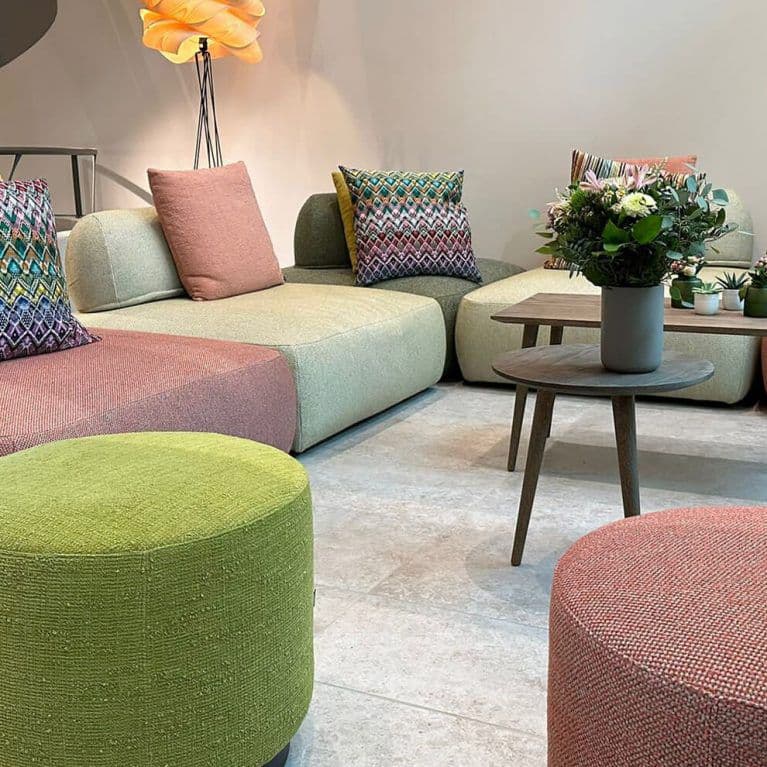 Montbel
CHANEL 5599
Fabric pouf — 4