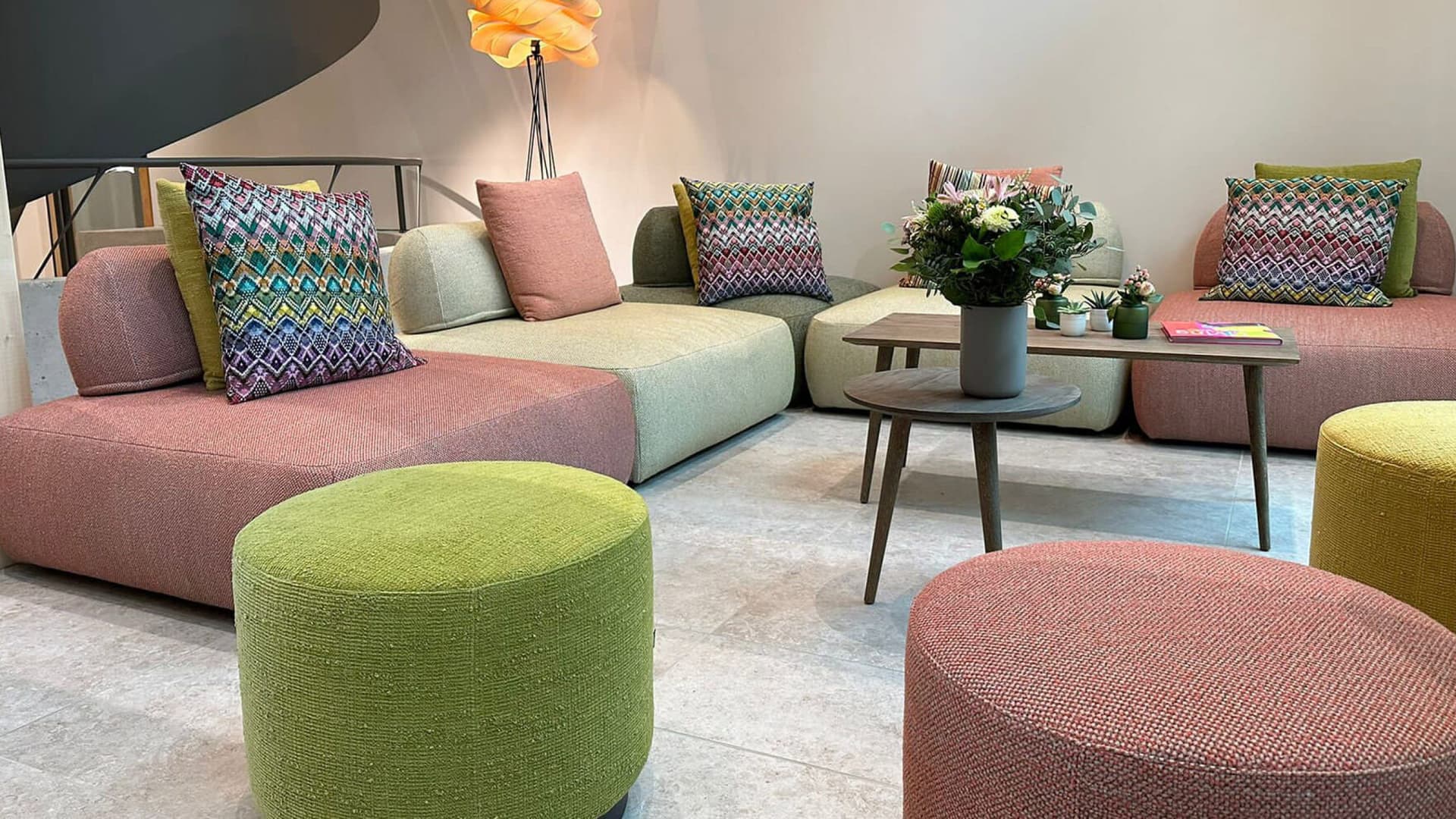 Montbel
CHANEL 5599
Fabric pouf — 5