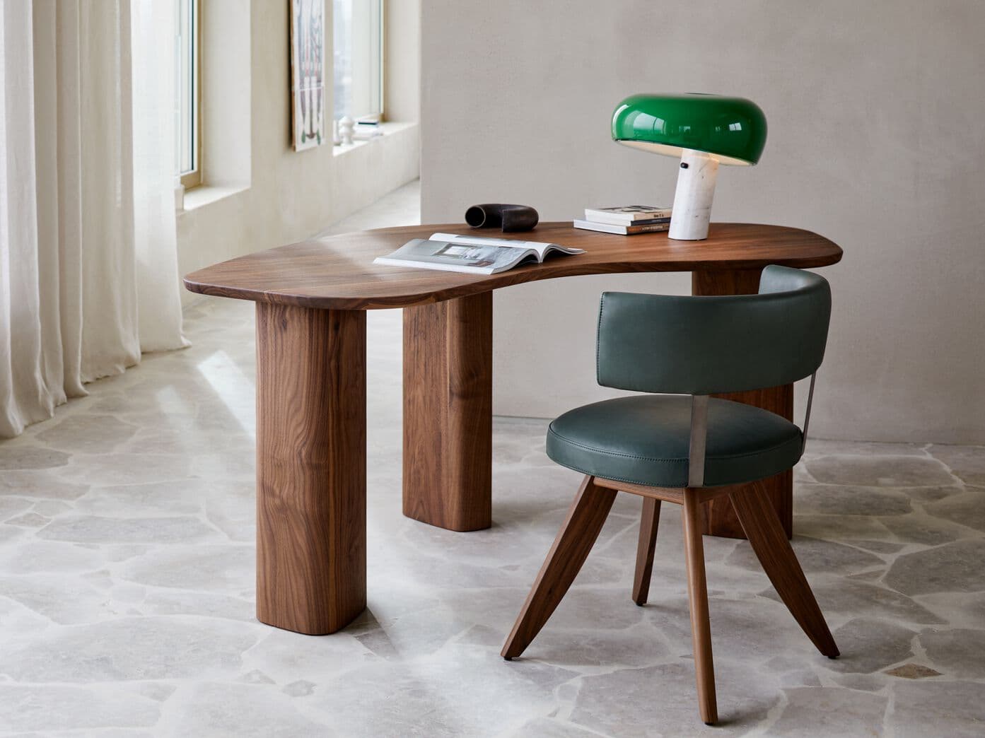 MORE
OSO
Solid wood desk — 2