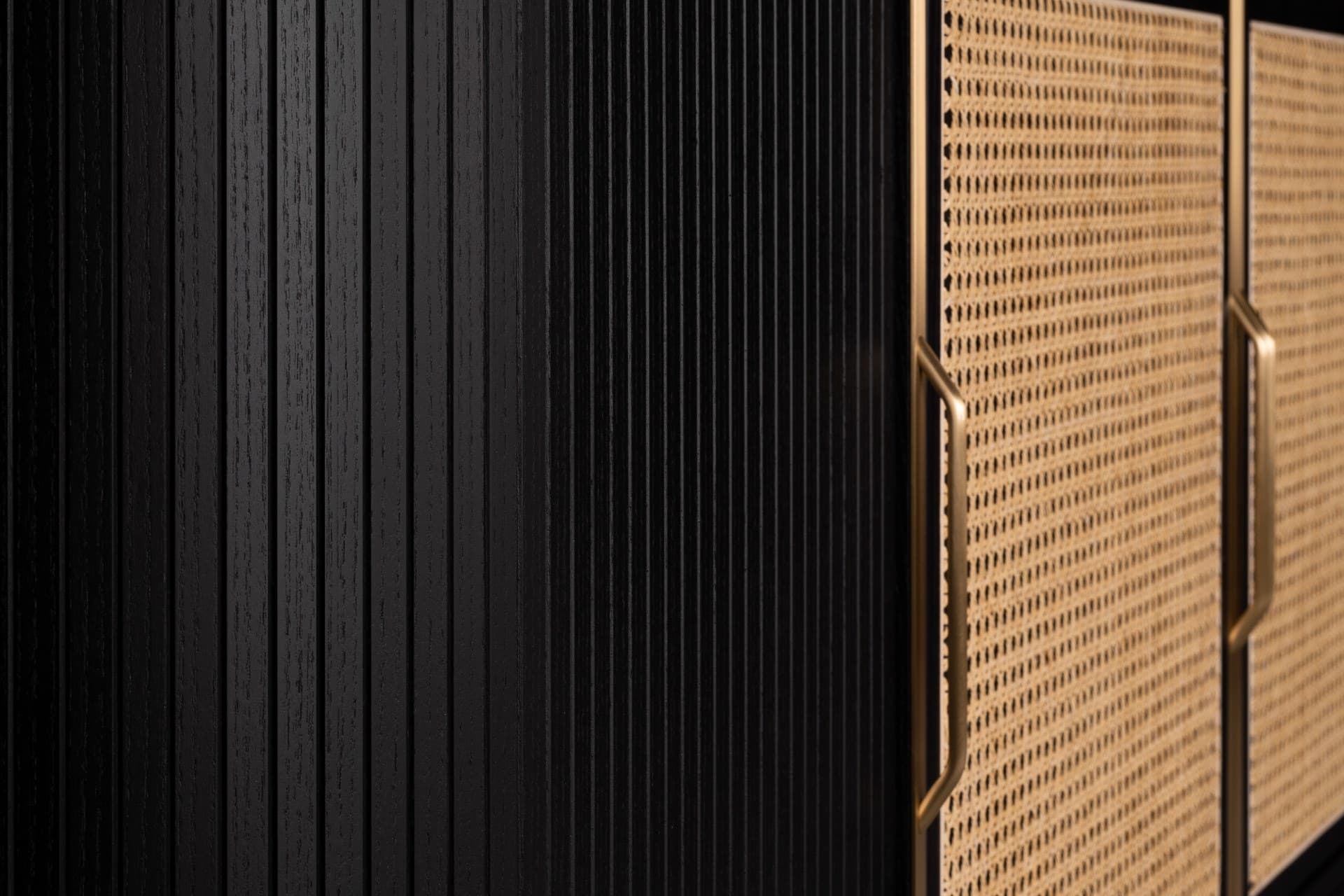 Morelato
JOYCE
Sideboard — 2