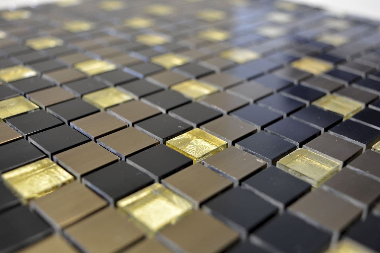 Mosaix
BROWN
Aluminium mosaic — 4