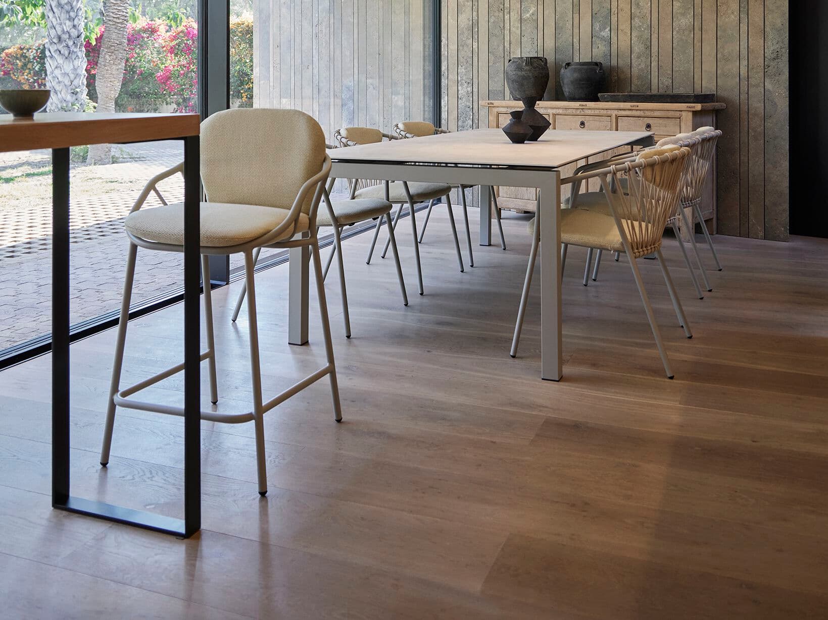 MUSOLA
NANSA
High garden stool — 4
