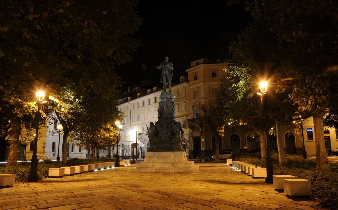 Neri
CASTORE
Street lamp — 5