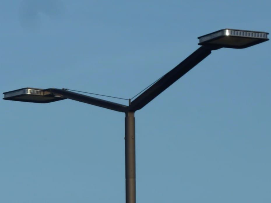 Neri
MATAR
LED street lamp — 1