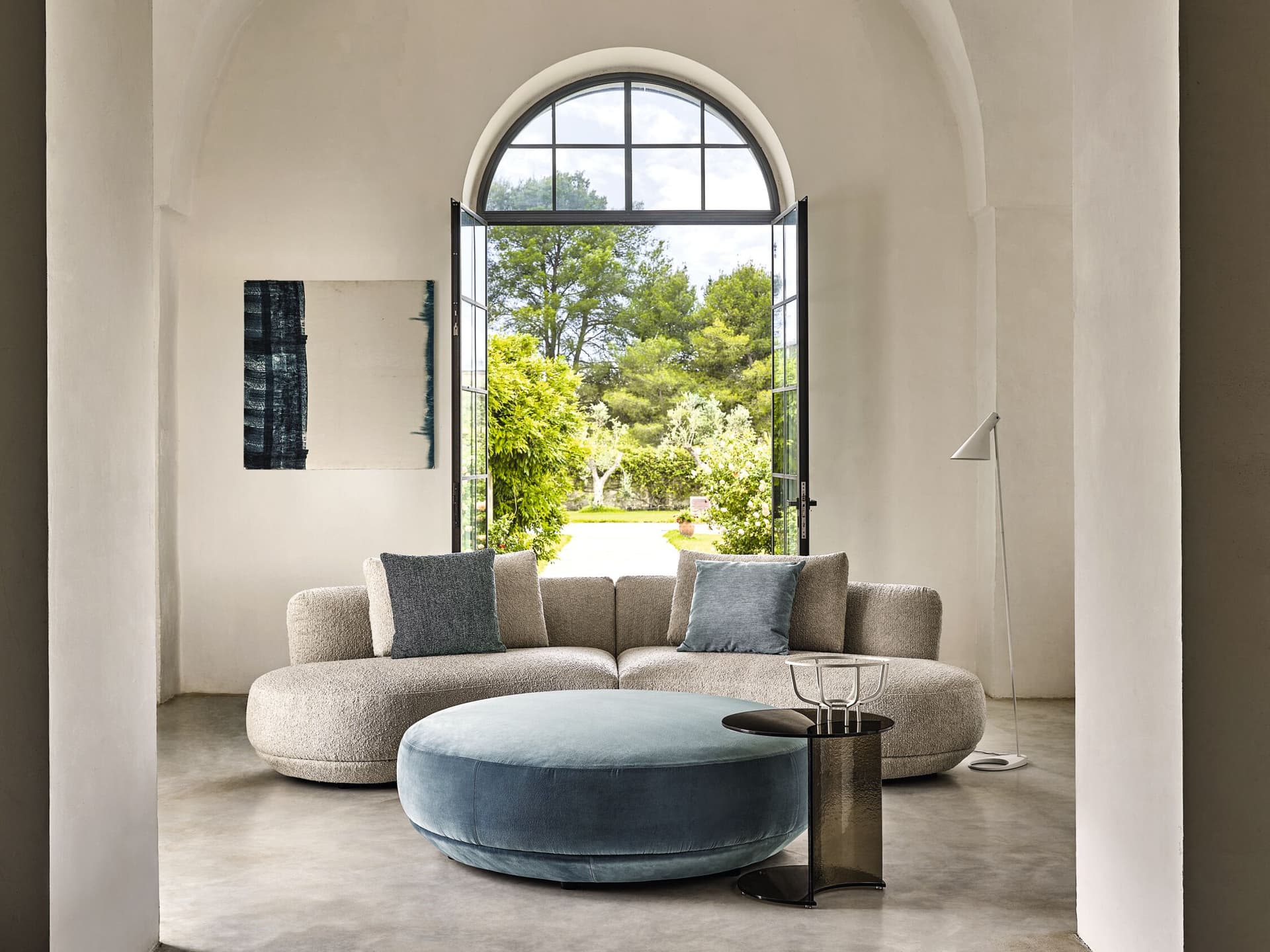 NICOLINE
AMALFI
3 seater sofa — 8