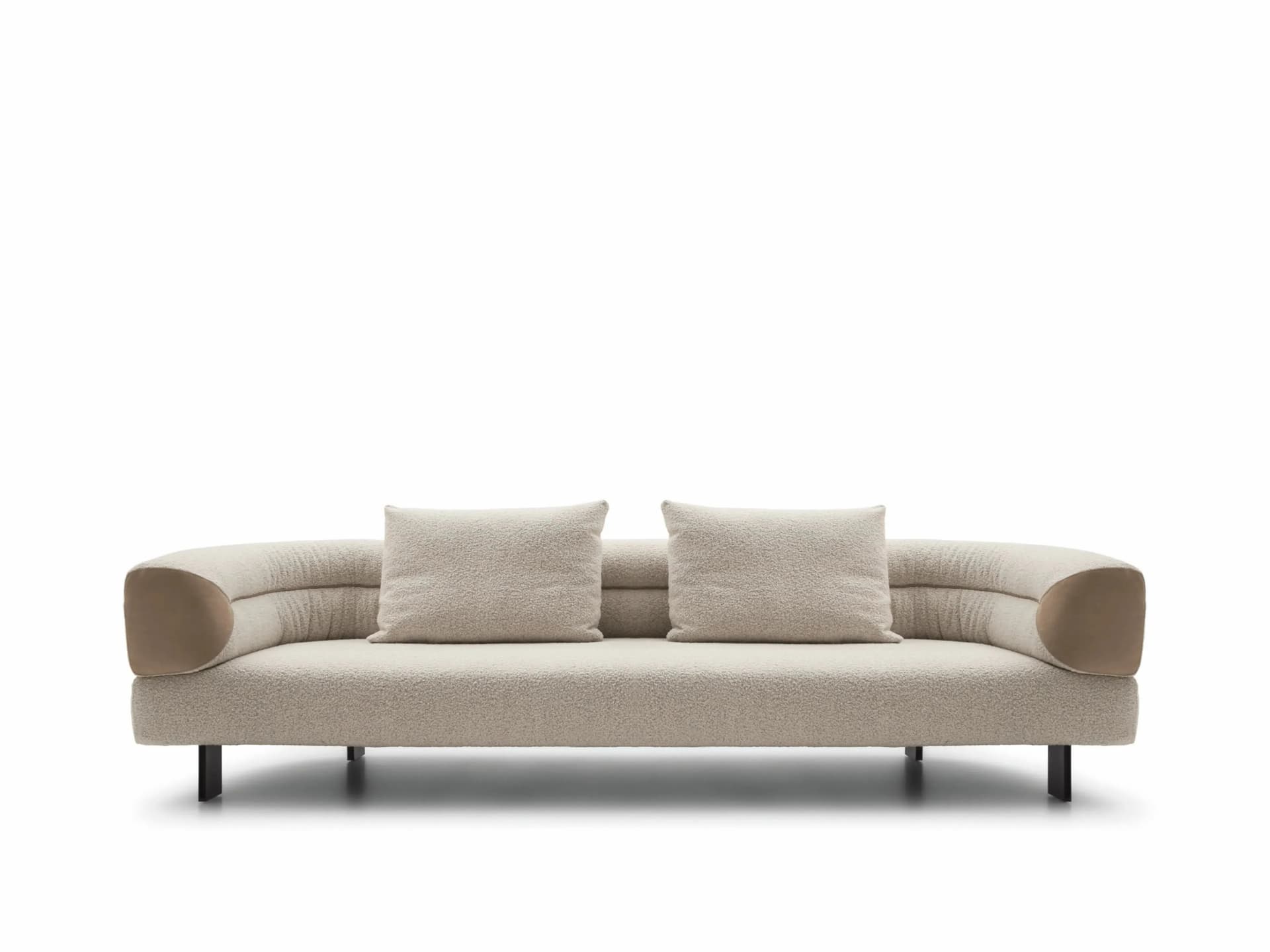 NICOLINE
KLARENCE
Fabric sofa — 2