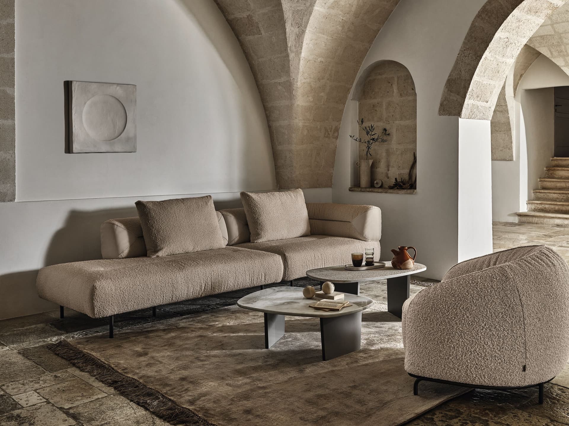 NICOLINE
KLARENCE
Fabric sofa — 11