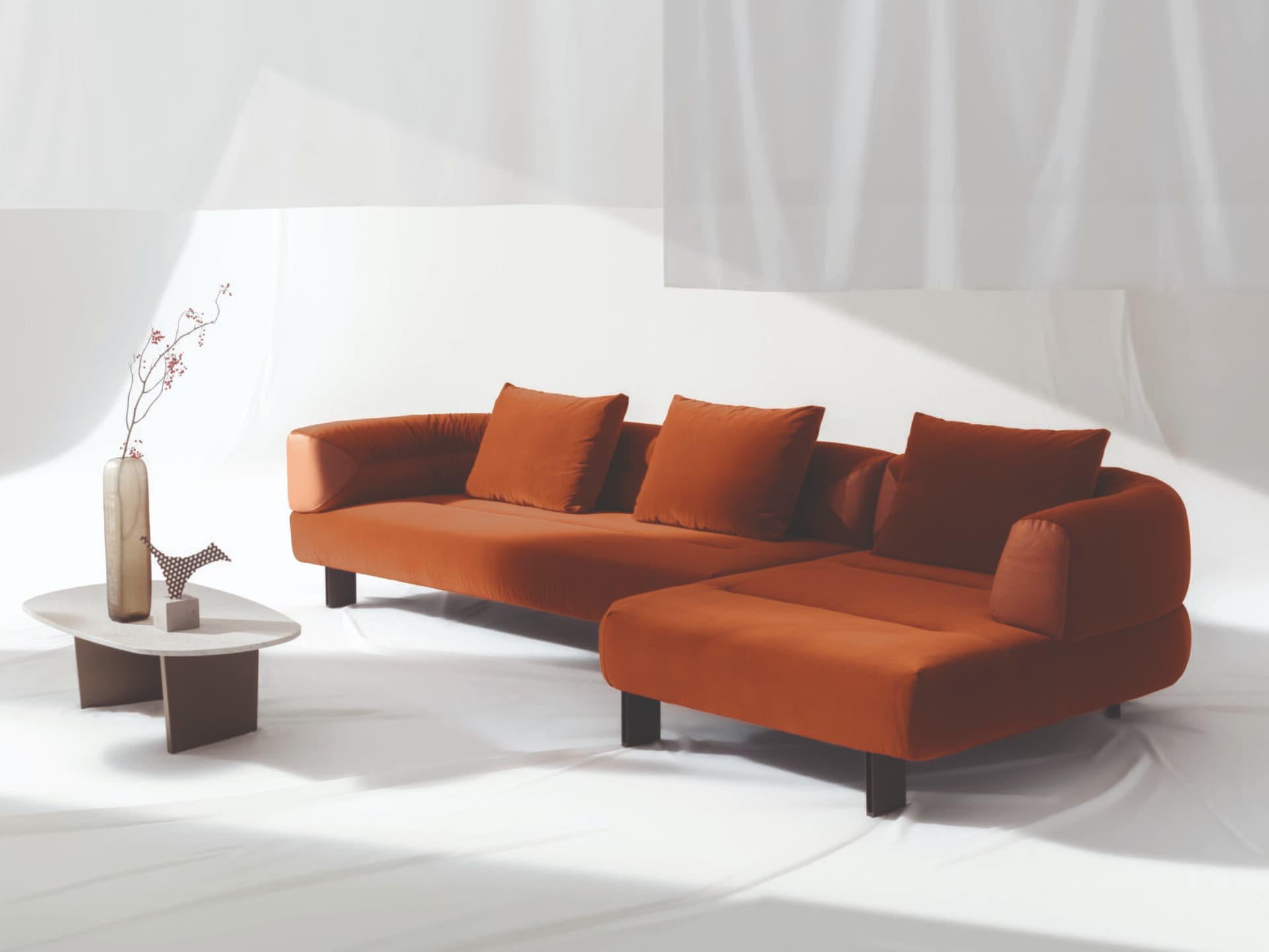 NICOLINE
KLARENCE
Fabric sofa — 15