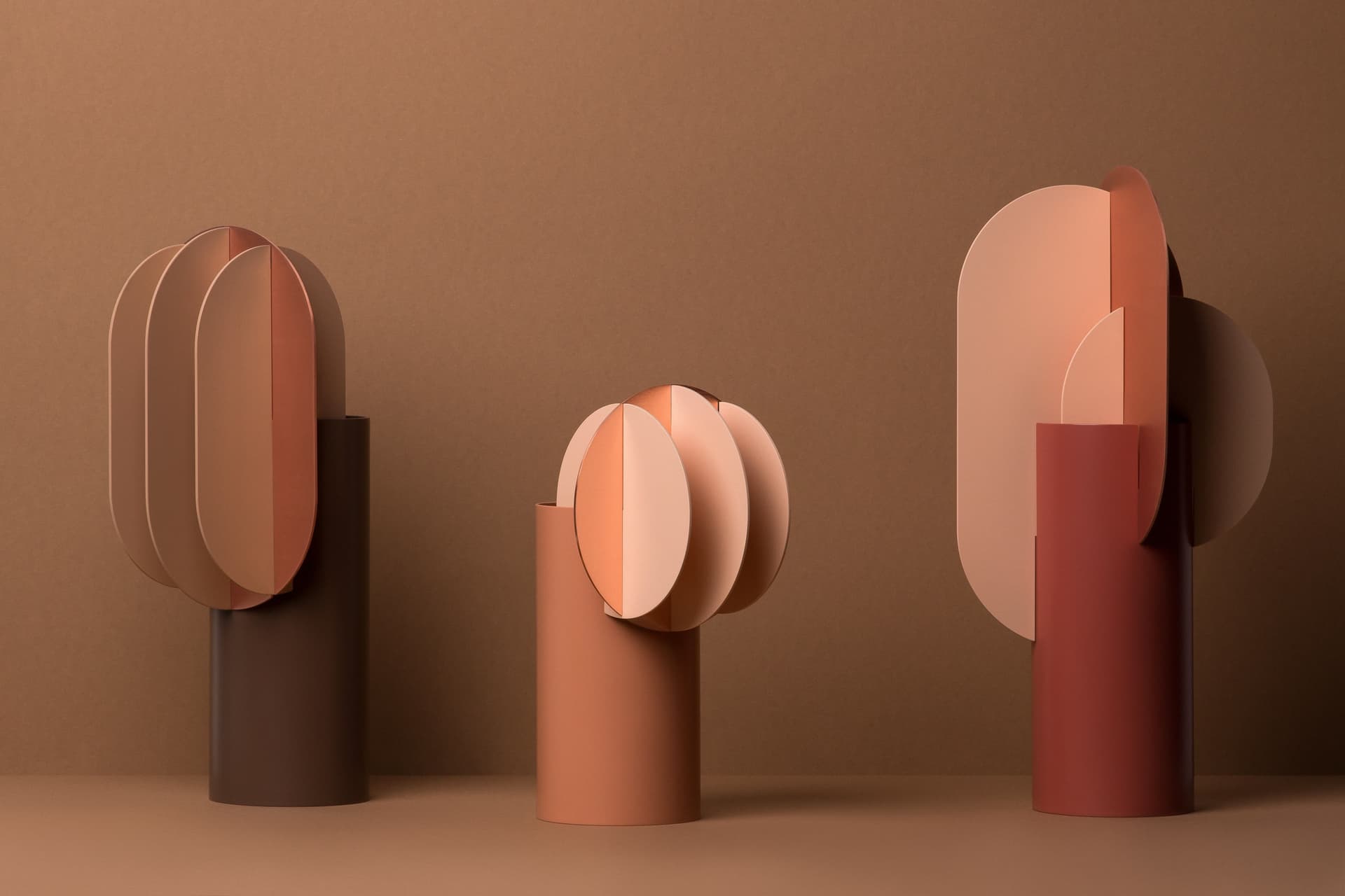 NOOM
DELAUNAY CS7
Metal vase — 7