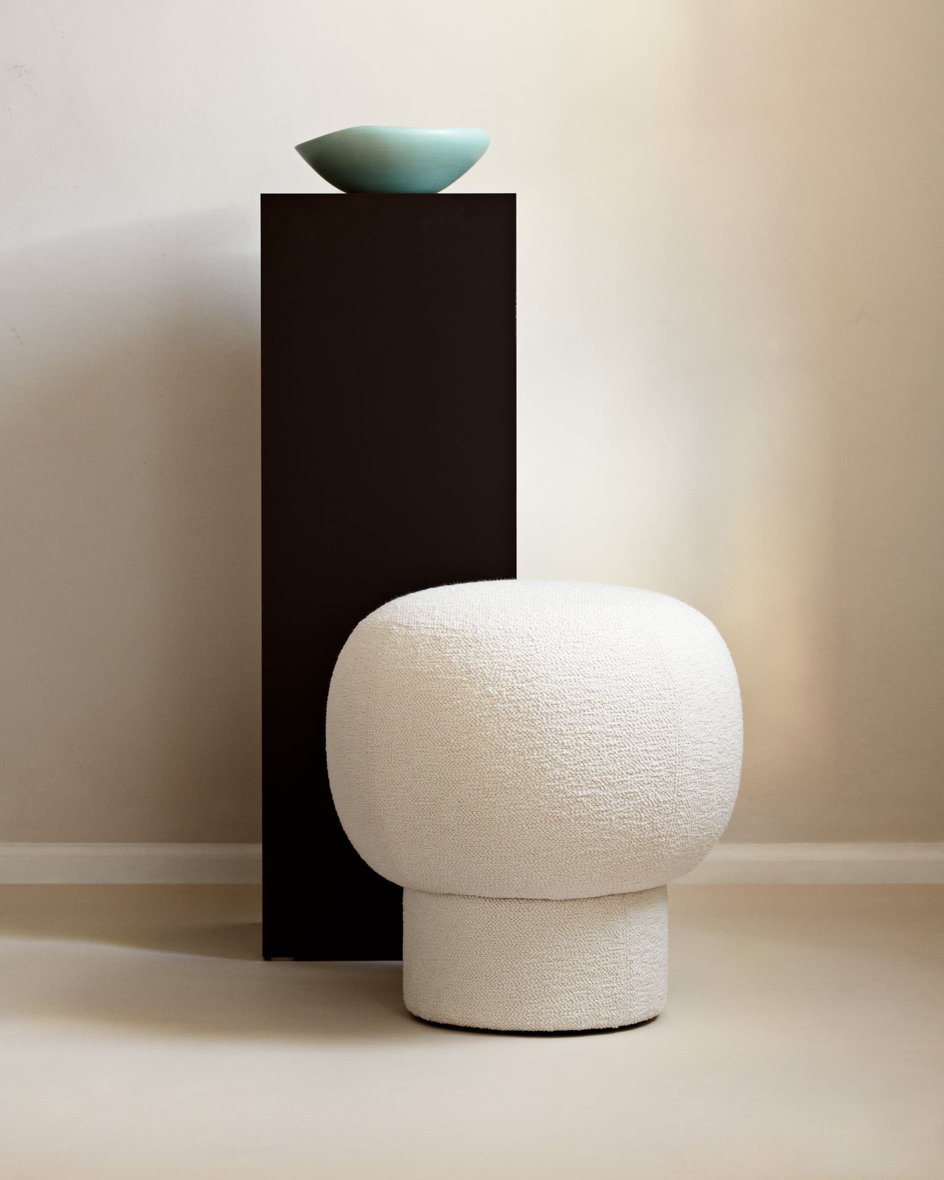 NORR11
LIÈGE
Round fabric pouf — 12