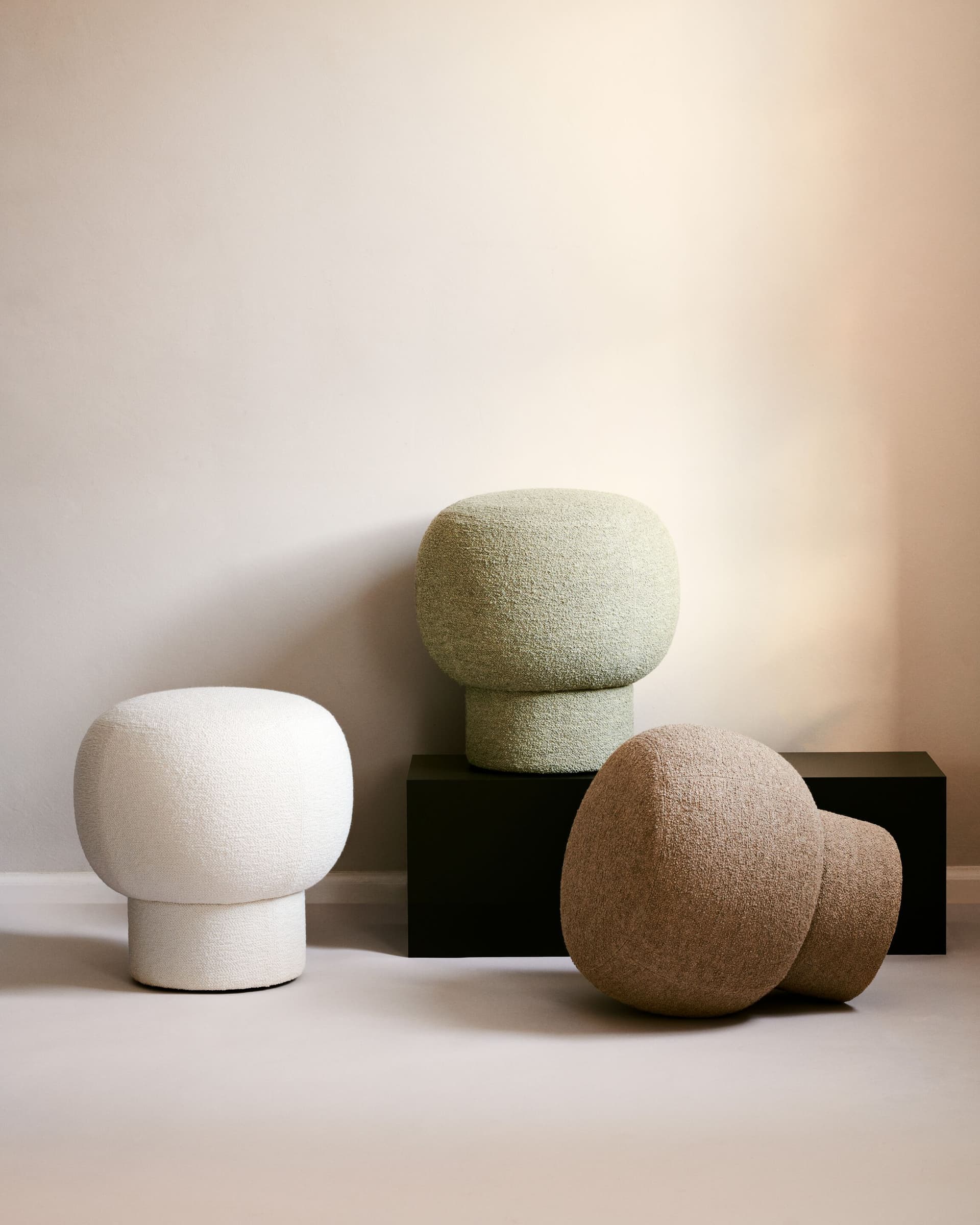 NORR11
LIÈGE
Round fabric pouf — 13