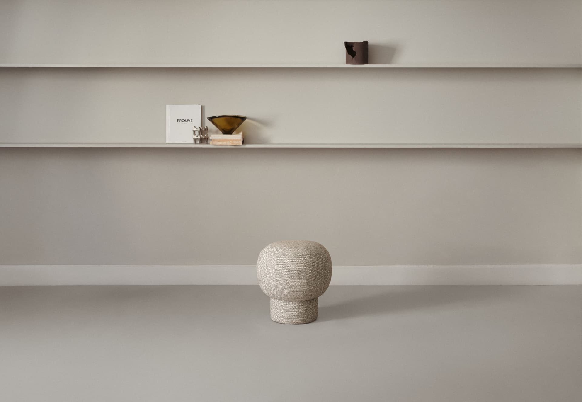 NORR11
LIÈGE
Round fabric pouf — 15
