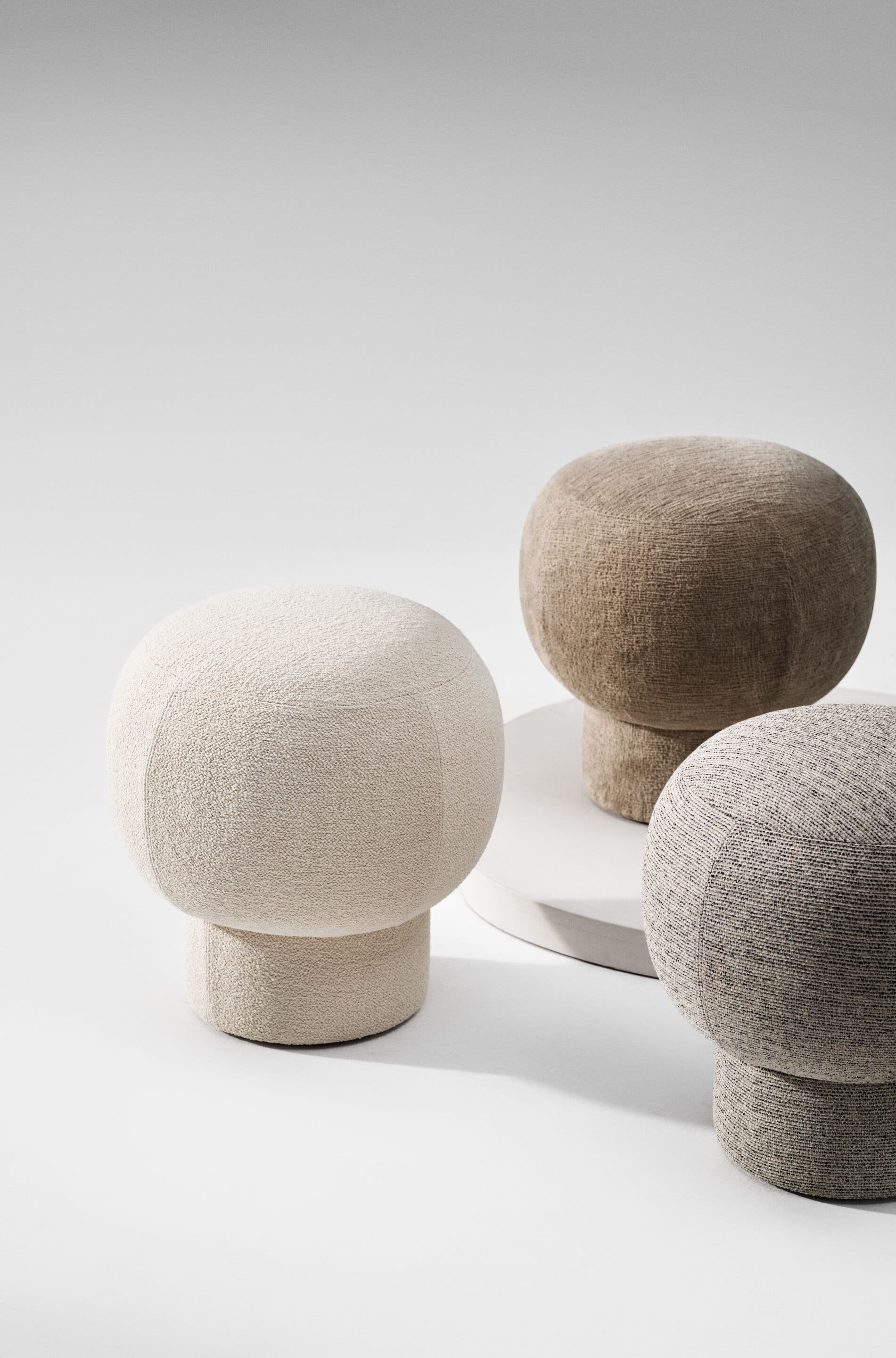NORR11
LIÈGE
Round fabric pouf — 22