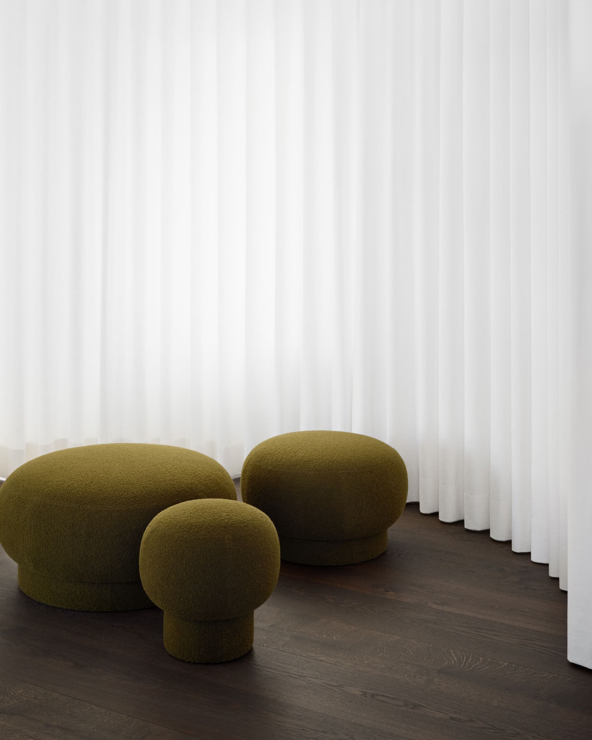 NORR11
LIÈGE
Round fabric pouf — 8