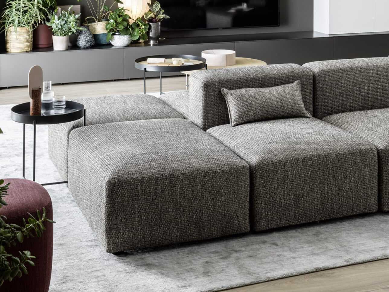 Novamobili
AVENUE
Pouf — 2