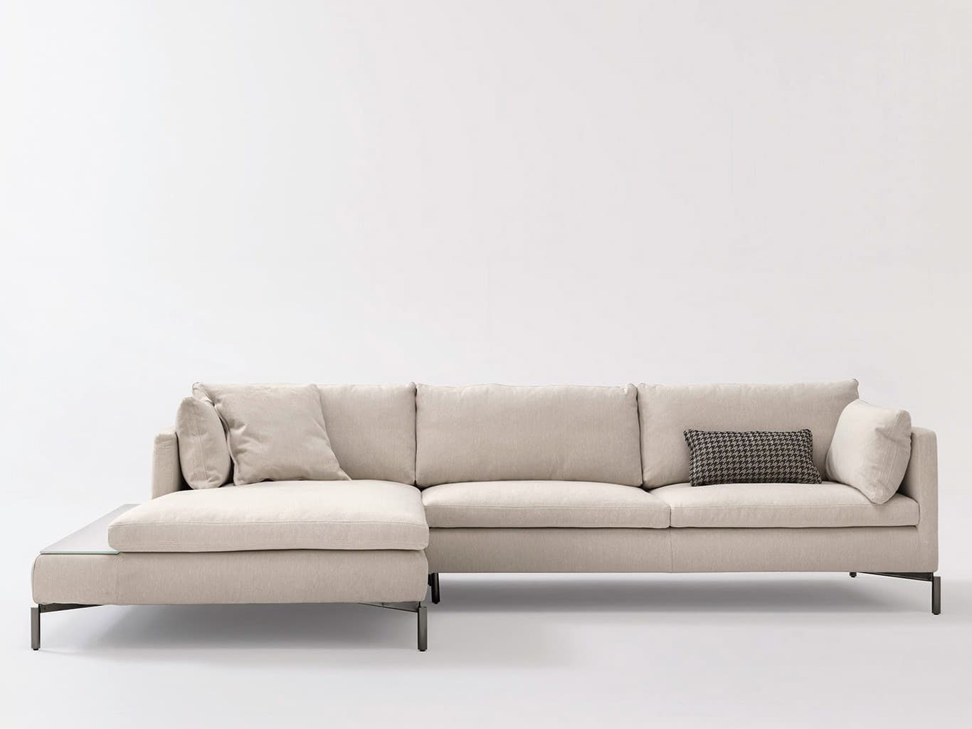 Novamobili
REEF
Modular sofa