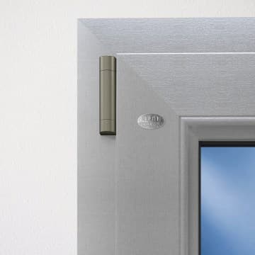 NURITH
YOUNG
PVC patio door — 9