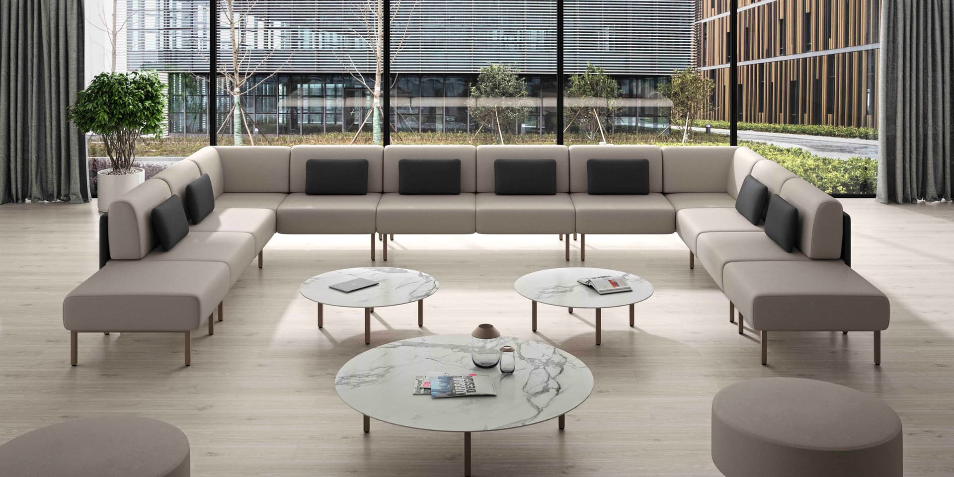 Ofifran
PIEM
Fabric armchair