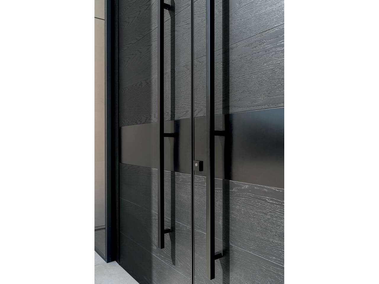 Oikos
TEKNO
Oak safety door — 4