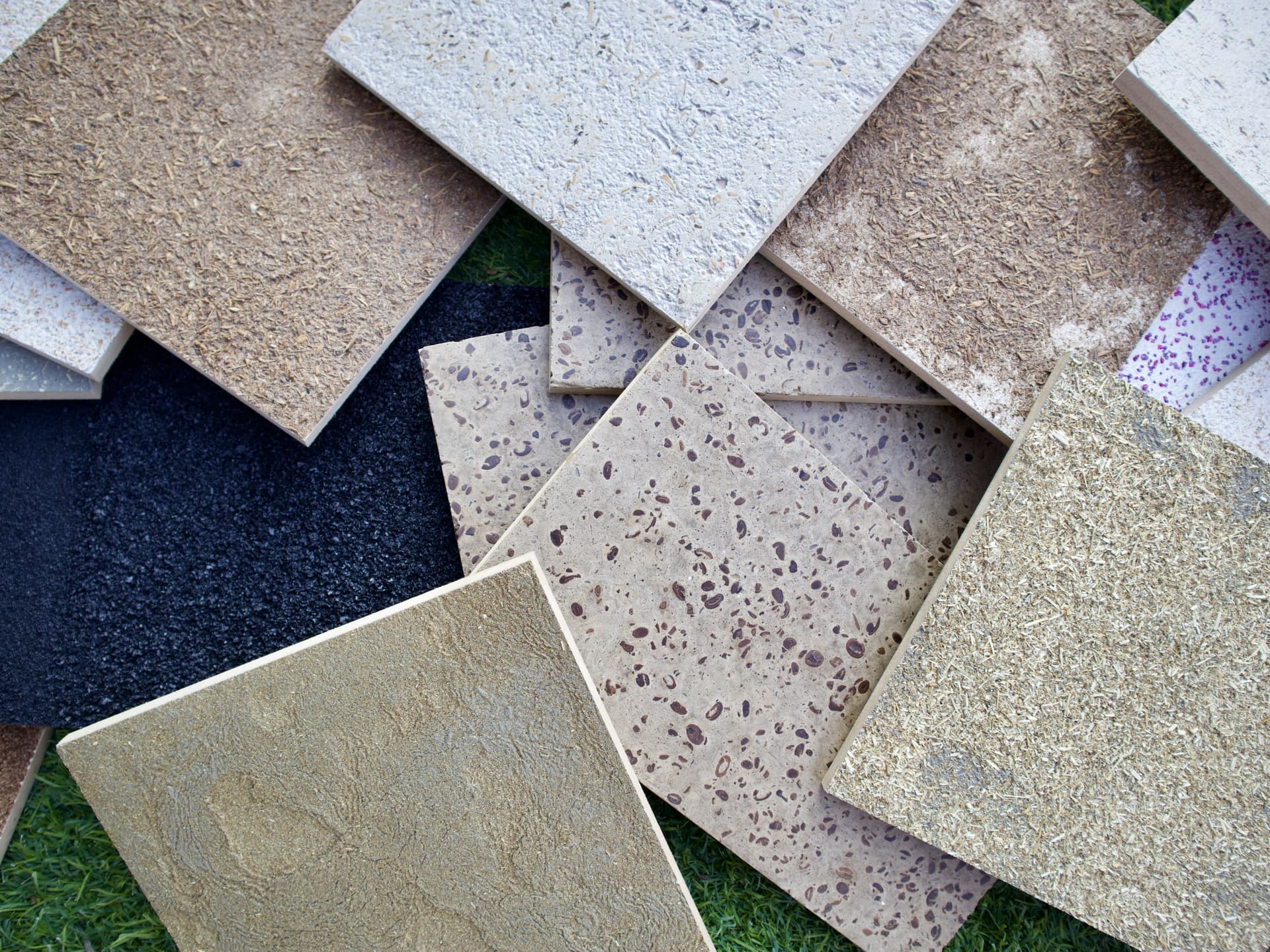 Oltremateria
A MARE
Flooring — 11