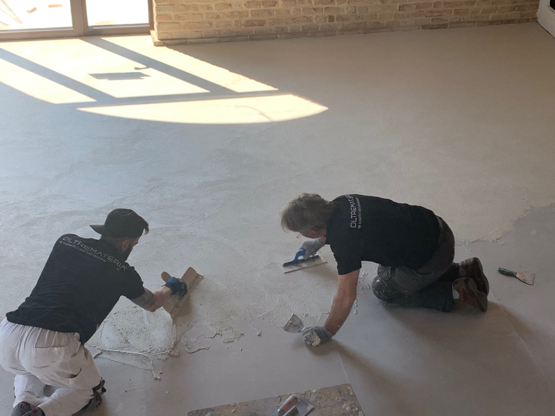Oltremateria
A MARE
Flooring — 19