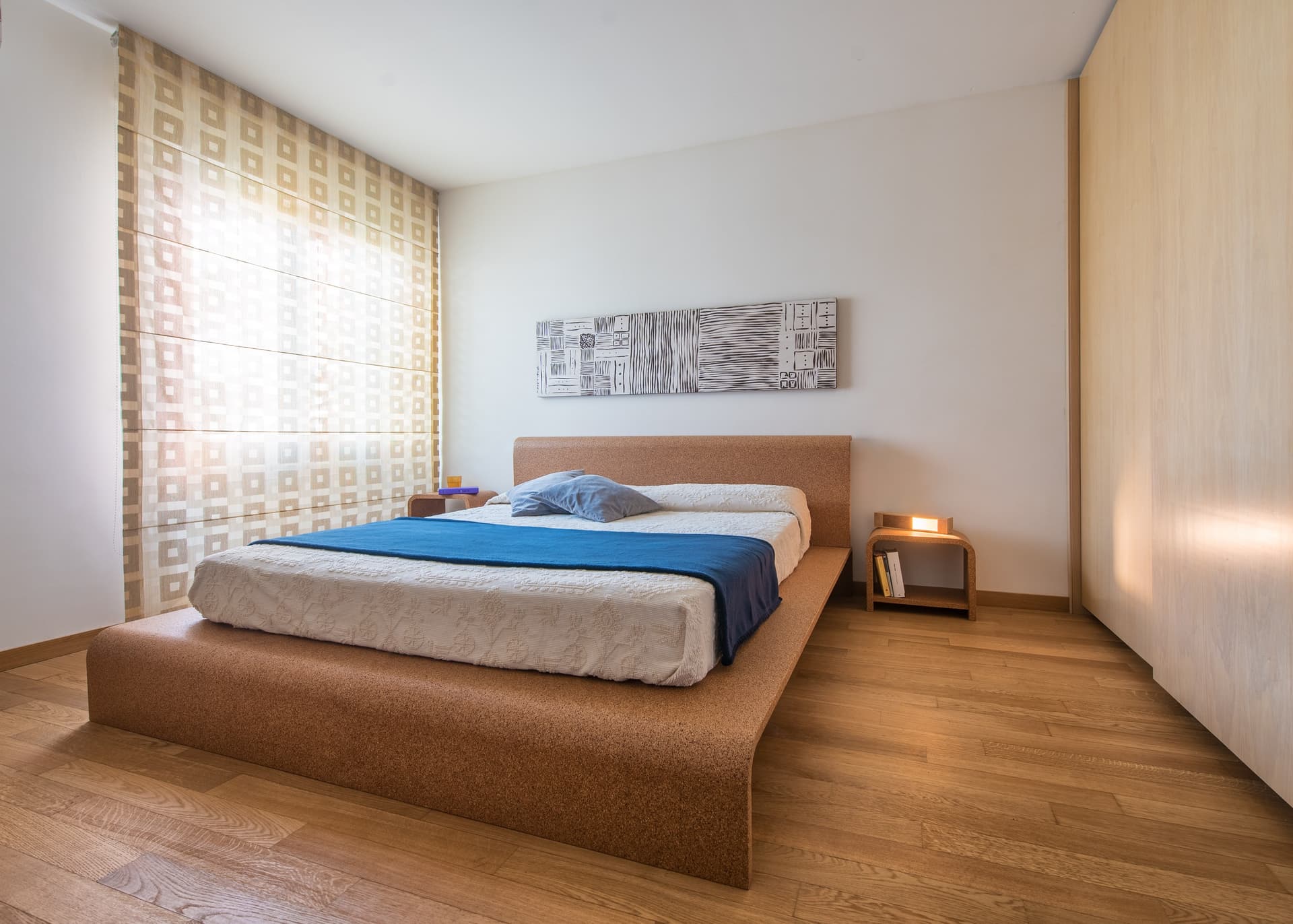 OTQ
BISU
Cork double bed — 14