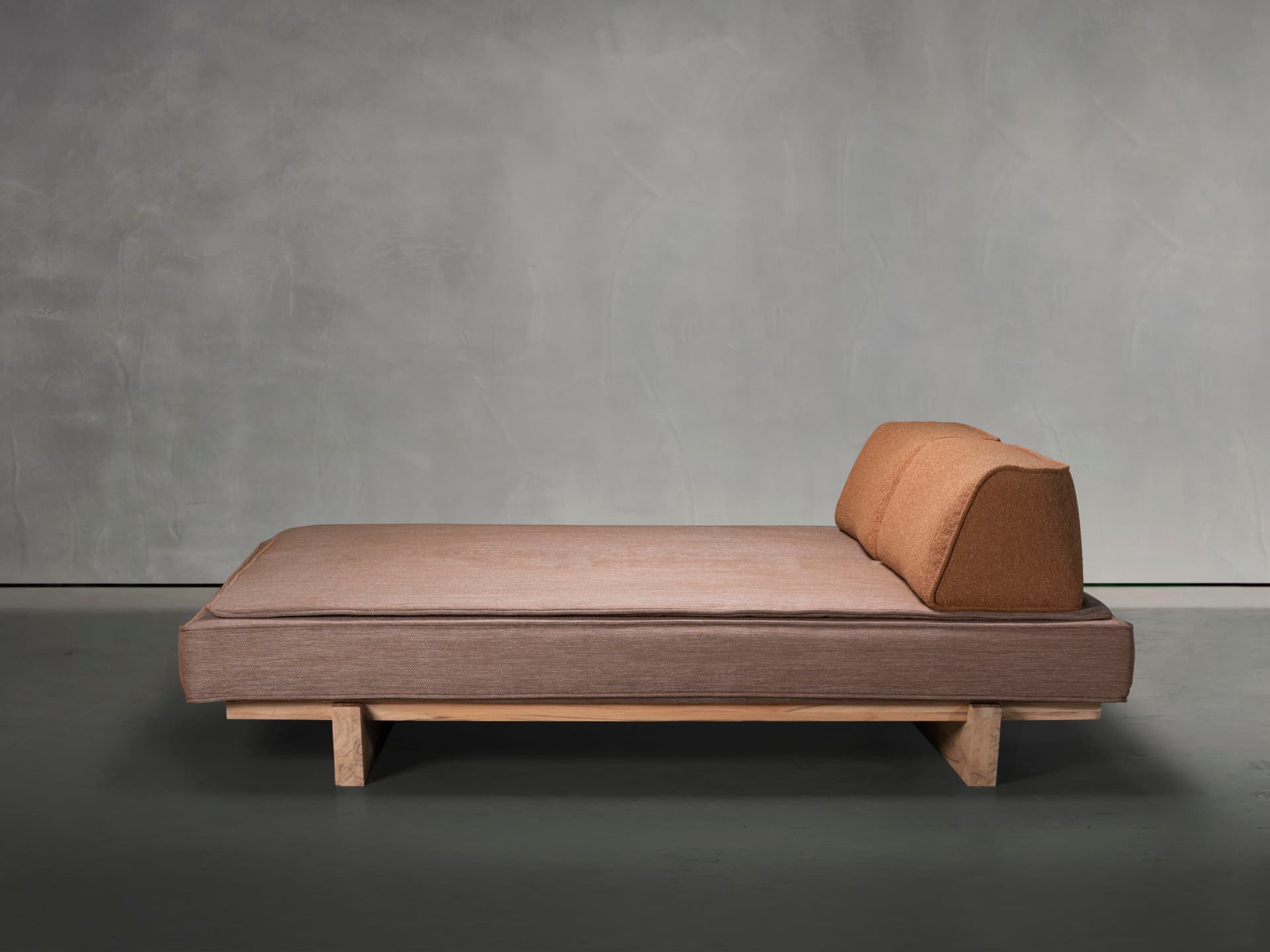 Piet Boon
RAF
Fabric garden bed — 1