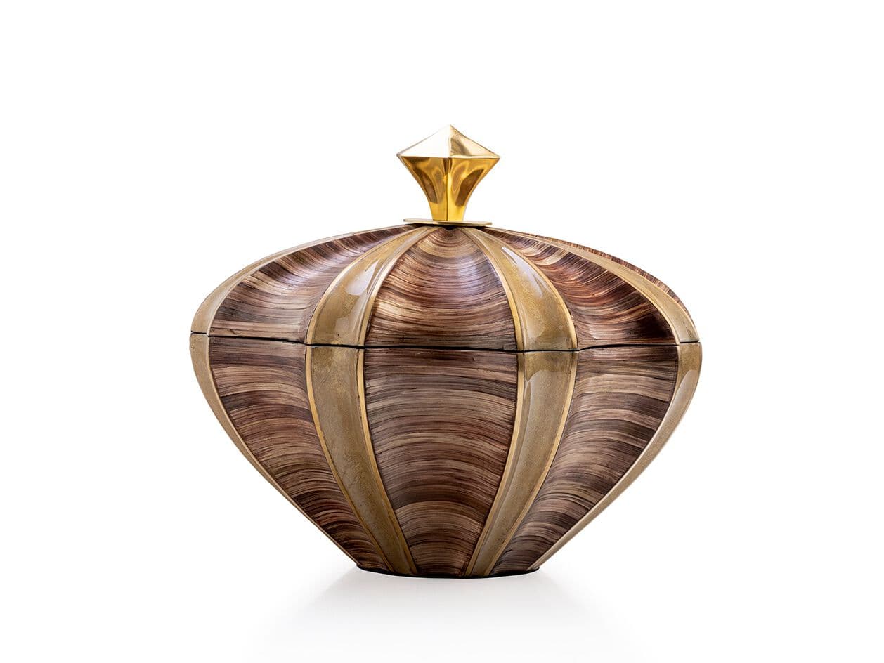 Pieter Adam
COCOON
Storage box — 1