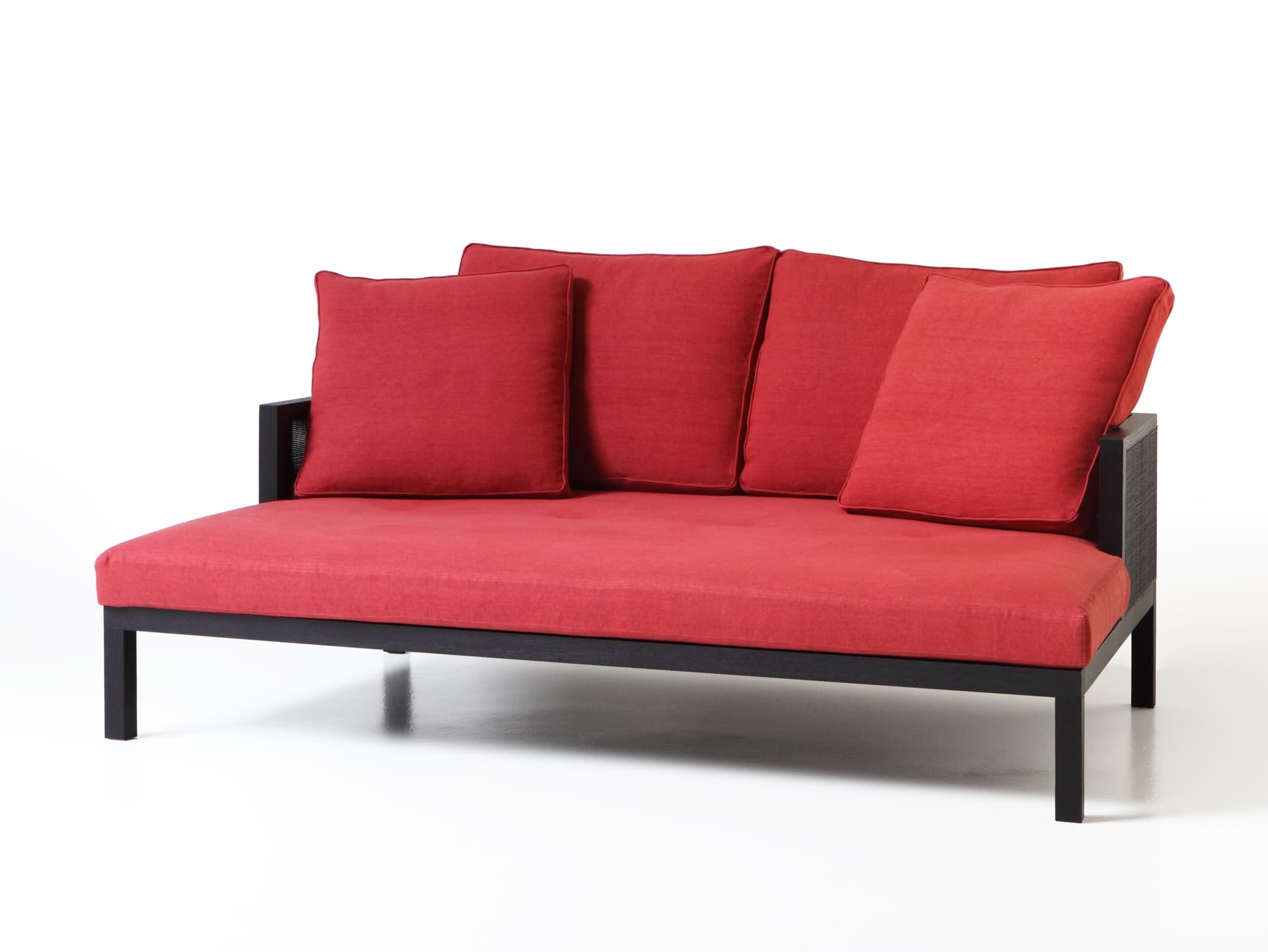 Porro
CURRY
Fabric sofa — 1