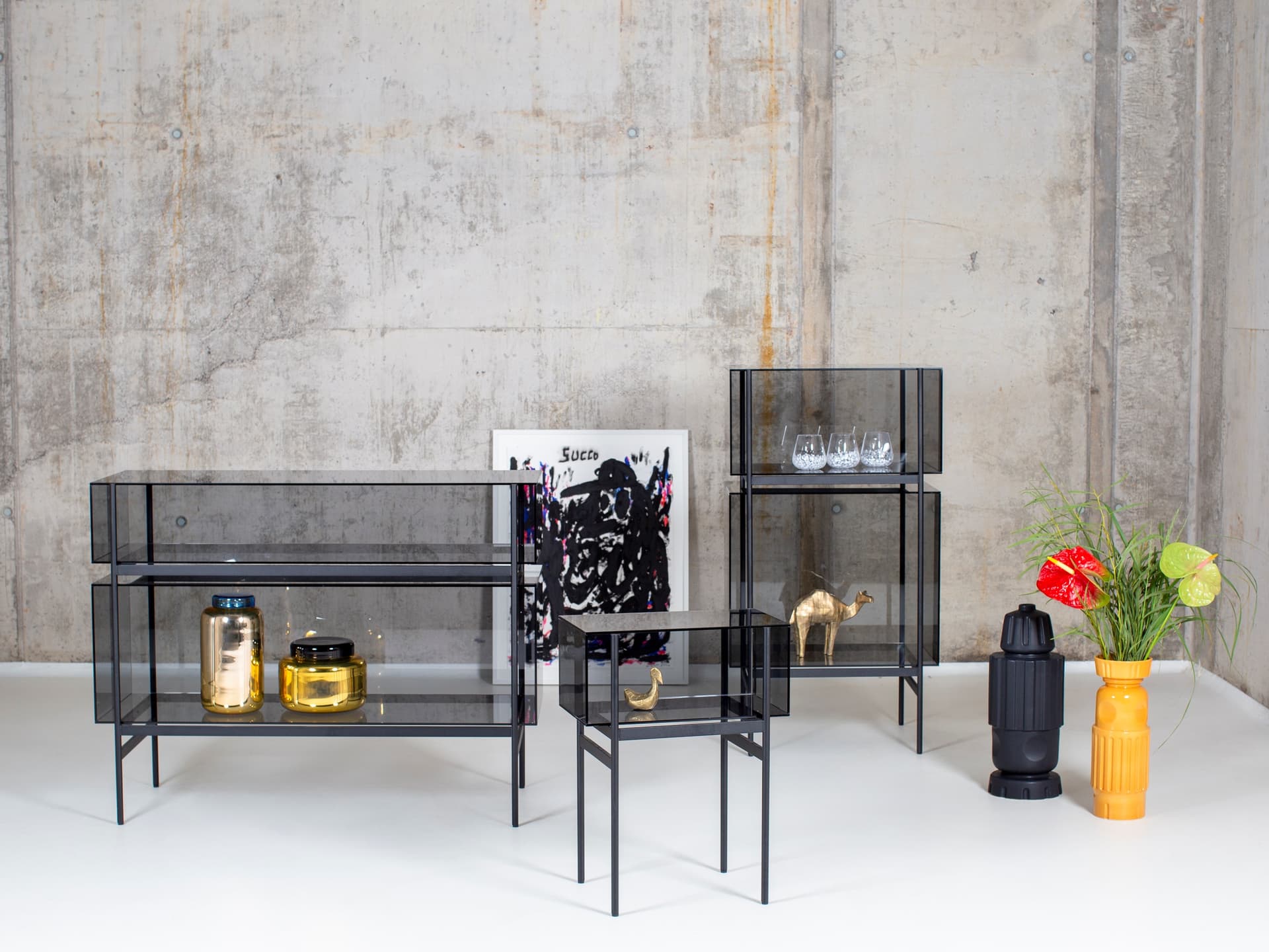 Pulpo
LYN MINI
Glass cabinet — 5
