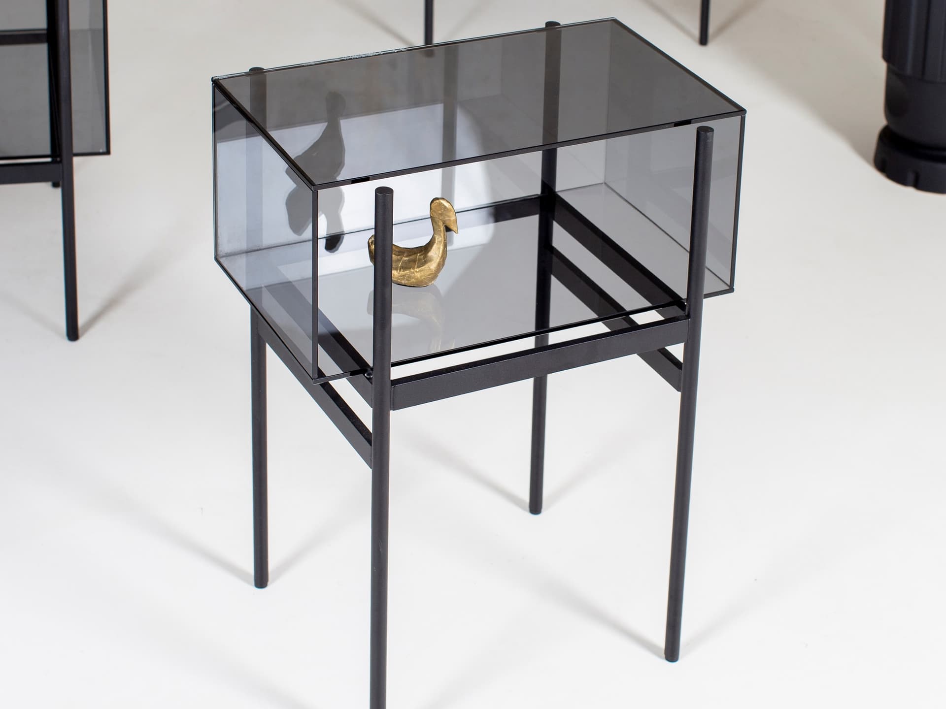 Pulpo
LYN MINI
Glass cabinet — 6